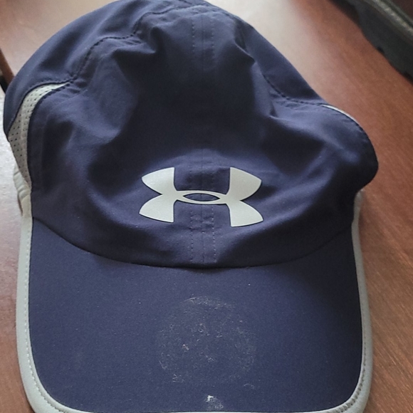 Understanding Hat - Picture 1 of 5